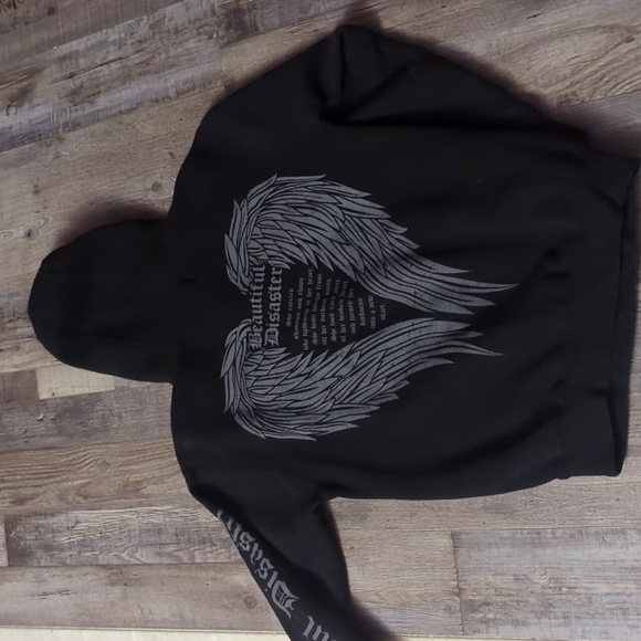 Beautiful disaster hoodie - Picture 2 of 3